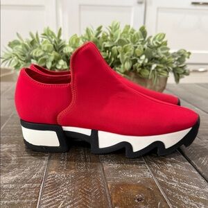 iRi NYC WES I Red Neoprene Low Top Platform Sneakers - Size 8 1/2